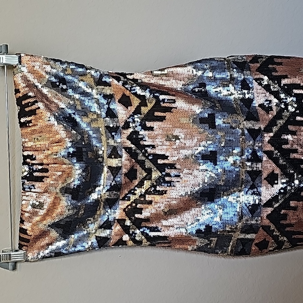 MADRAG DRESS - Picture 2 of 3